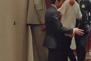 真绝了！体育博主详解湖人最后这两记ATO战术，教练组占一半功劳