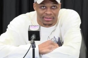 威少：对未来也没太多期望，只要被需要我就会全力以赴！