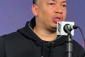 末节防得小卡只得2分！追梦赛后走出球馆与媒体人员拥抱致意！